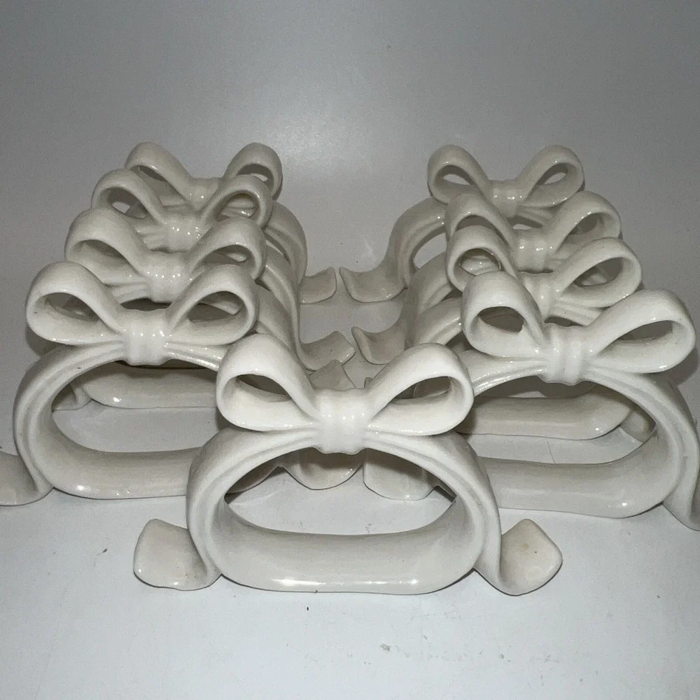 Vintage Ceramic Bow Napkin Rings Set of 8+1 (spare) | Coquette Cottagecore Table